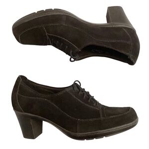 Clarks 7.5W Suede Chunky Oxfords Women’s Black Comfort Shoes Academia Granny